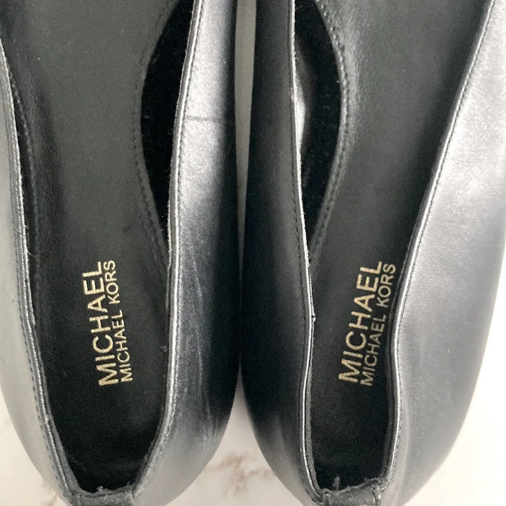 MICHAEL KORS Women’s LEATHER Slip On Flat Shoes Size 8M - Picture 6 of 7